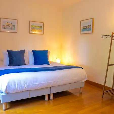 Vila Du Soleil Dans La Ruelle - La Grouas