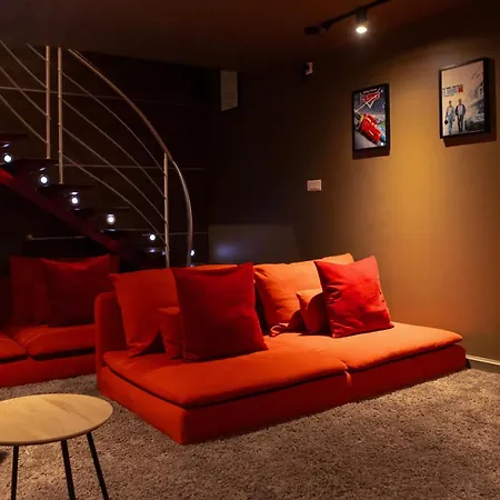 Du Soleil Dans La Ruelle - La Grouas * Etival-les-le-Mans