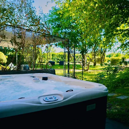 Du Soleil Dans La Ruelle - La Grouas Vila Etival-les-le-Mans