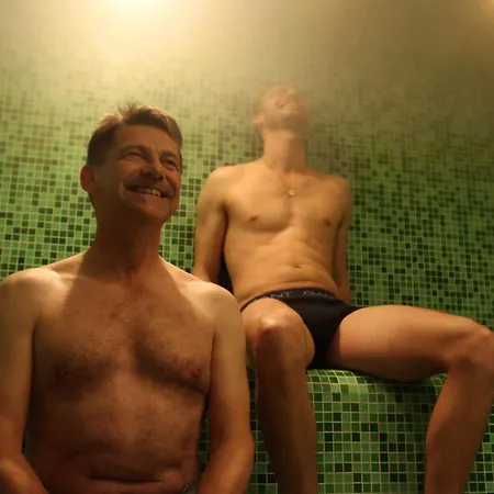 Vila Du Soleil Dans La Ruelle - La Grouas