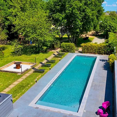 Vila Du Soleil Dans La Ruelle - La Grouas