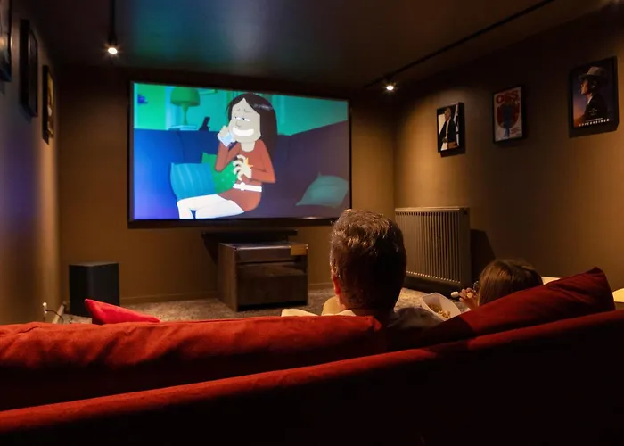 Du Soleil Dans La Ruelle - La Grouas Etival-les-le-Mans