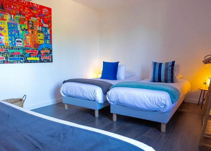 Du Soleil Dans La Ruelle - La Grouas * Etival-les-le-Mans