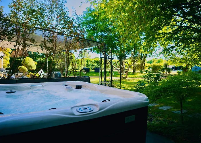 Du Soleil Dans La Ruelle - La Grouas Вилла Etival-les-le-Mans