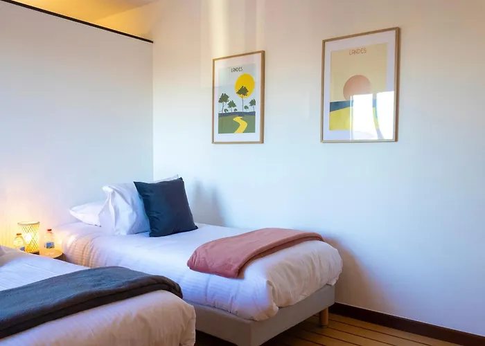 Du Soleil Dans La Ruelle - La Grouas * Etival-les-le-Mans