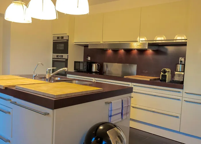 Вилла Du Soleil Dans La Ruelle - La Grouas *